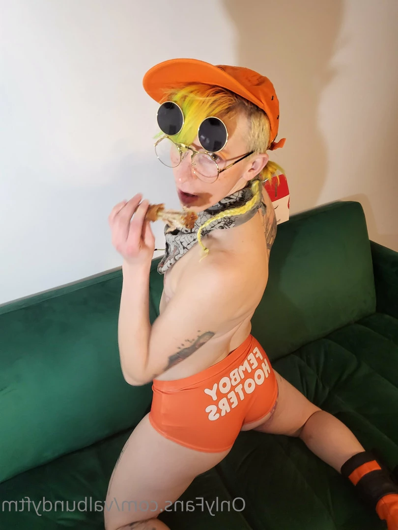 VAL Bundy [ valbundyftm ] Onlyfans leaked photo 8103674 on Hotleaks.tv