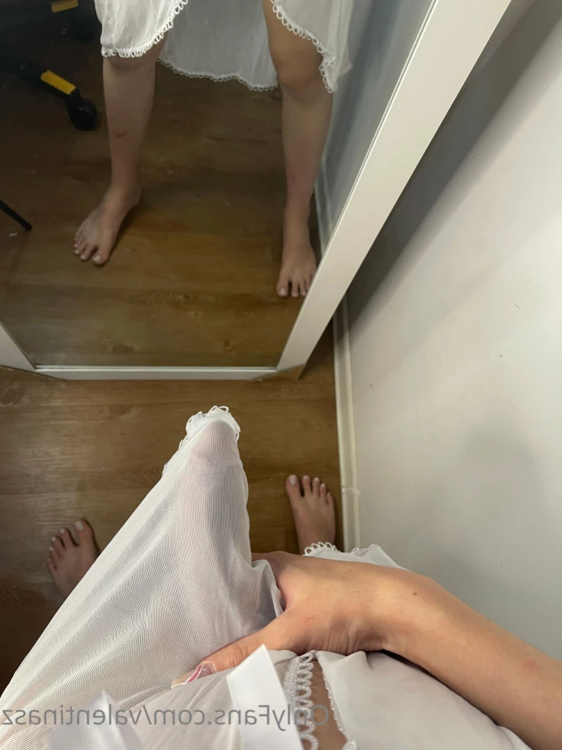 VALENTINA [ valentinasz ] Onlyfans leaked photo 14048370 on Hotleaks.tv