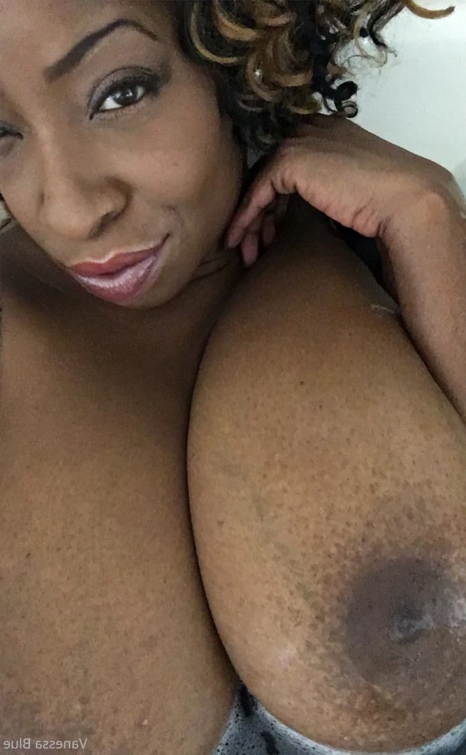 Vanessa Blue [ vanessablue ] Onlyfans leaked photo 10121763 on Hotleaks.tv