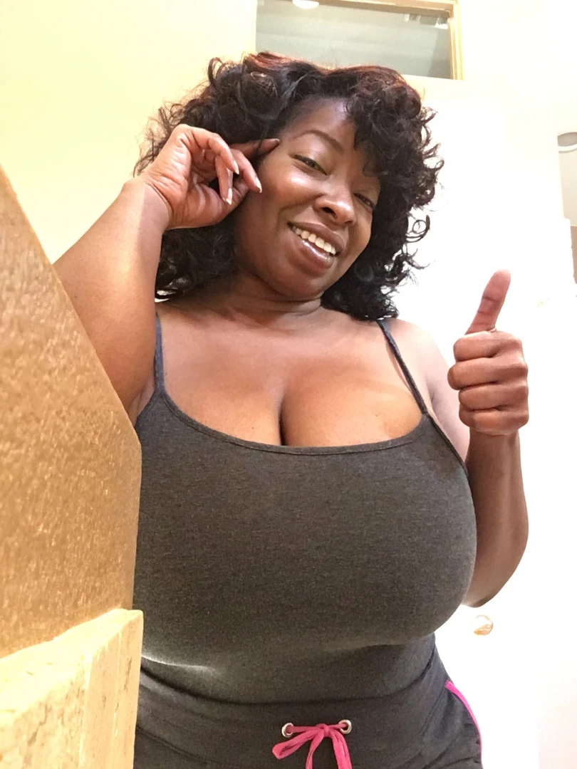 Vanessa Blue [ vanessablue ] Onlyfans leaked photo 10122244 on Hotleaks.tv