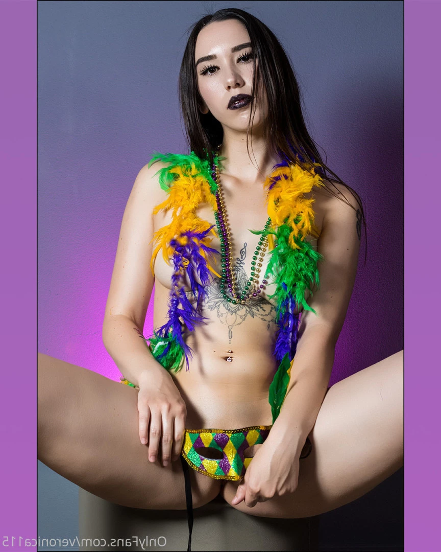 Vixen Vee [ vee4vixen ] Onlyfans leaked photo 8036158 on Hotleaks.tv