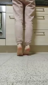 18161603