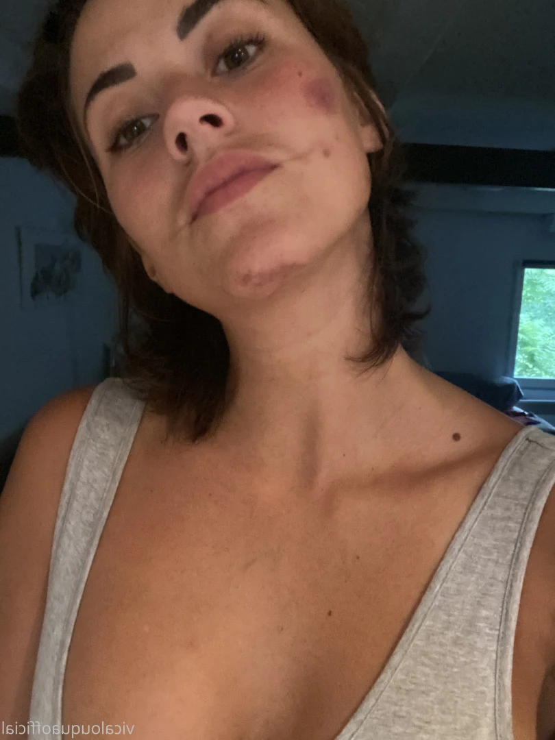 VicAlouqua [ vicalouquaofficial ] Onlyfans leaked photo 8189326 on Hotleaks.tv