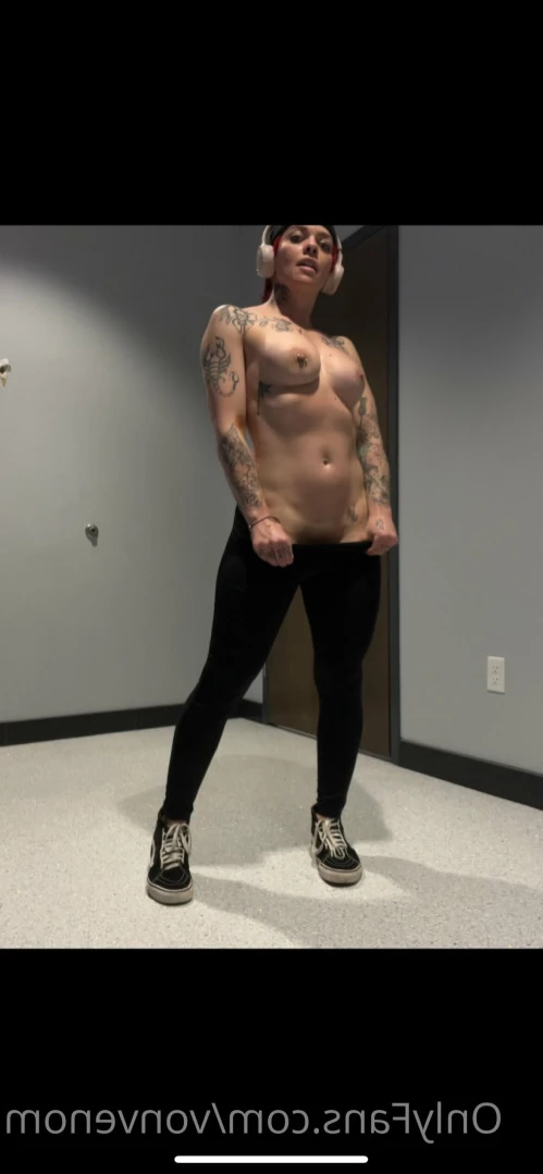 Miss VonVenom [ vonvenom ] Onlyfans leaked photo 15538434 on Hotleaks.tv