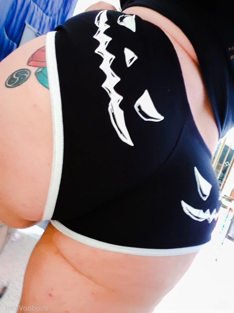 🦇VoodooViolet🦇 [ voodoovixen ] Onlyfans leaked photo 10018248 on Hotleaks.tv
