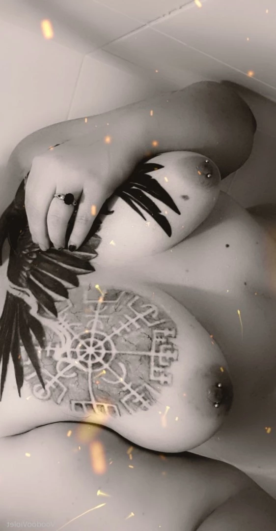 🦇VoodooViolet🦇 [ voodoovixen ] Onlyfans leaked photo 10035879 on Hotleaks.tv