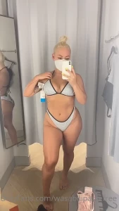 9826724