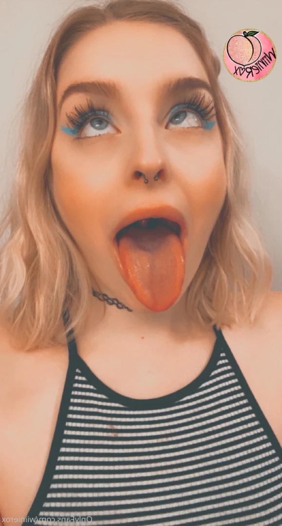 🍑 Wiinie 🍑 [ wiinierox ] Onlyfans leaked photo 10104177 on Hotleaks.tv