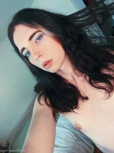 8018487