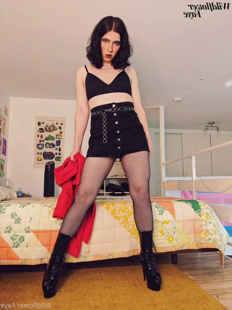 Mistress Wildflower Faye [ wildflowerfaye ] Onlyfans leaked photo 8018686 on Hotleaks.tv