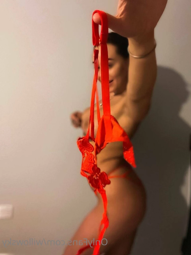YOUR WETTEST ADDICTION 😈 [ willowsky ] Onlyfans leaked photo 8108429 on Hotleaks.tv