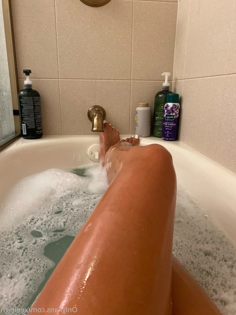 Xena [ xeeleigh ] Onlyfans leaked photo 9677017 on Hotleaks.tv