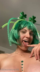 16049476