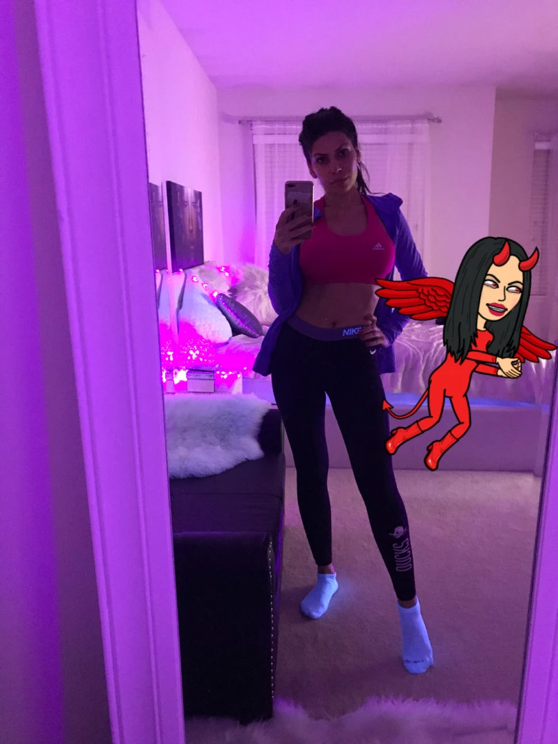 QueenRegina [ xsweetreginax ] Onlyfans leaked photo 8049461 on Hotleaks.tv