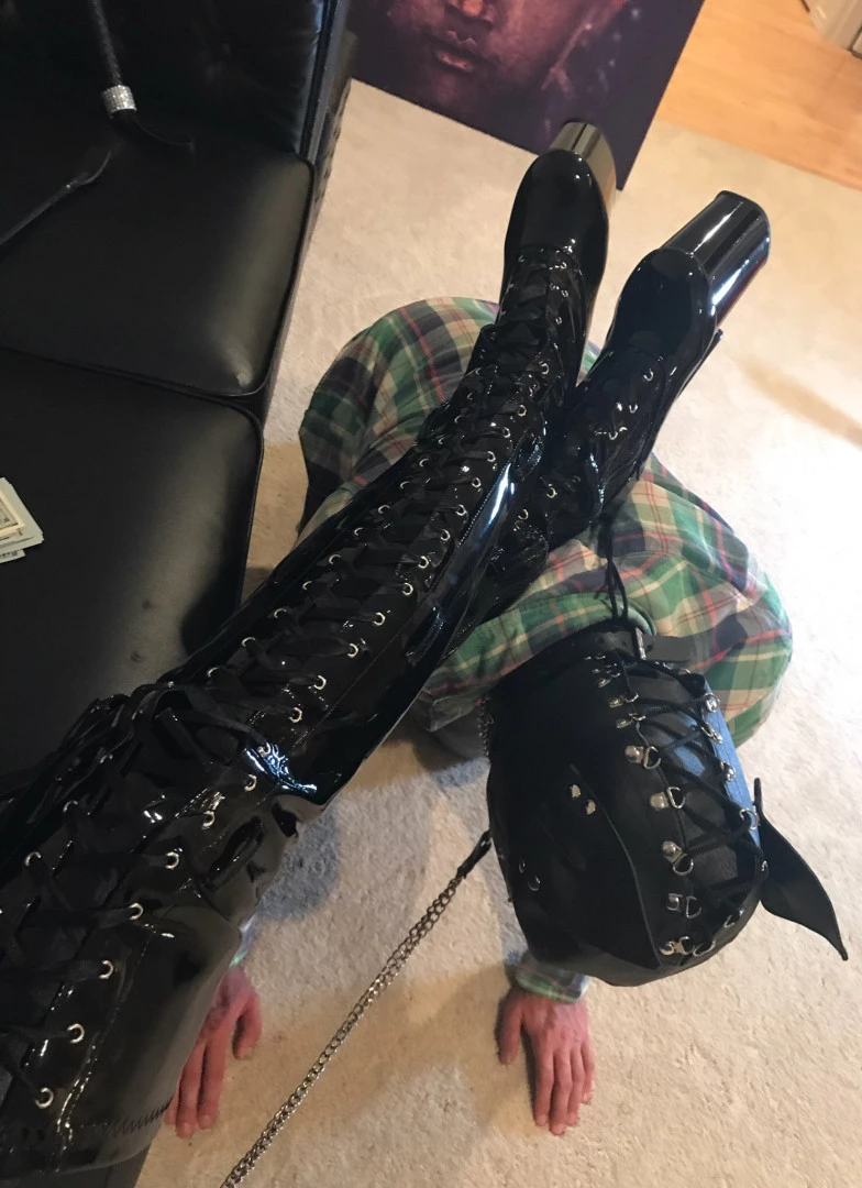 QueenRegina [ xsweetreginax ] Onlyfans leaked photo 8049847 on Hotleaks.tv