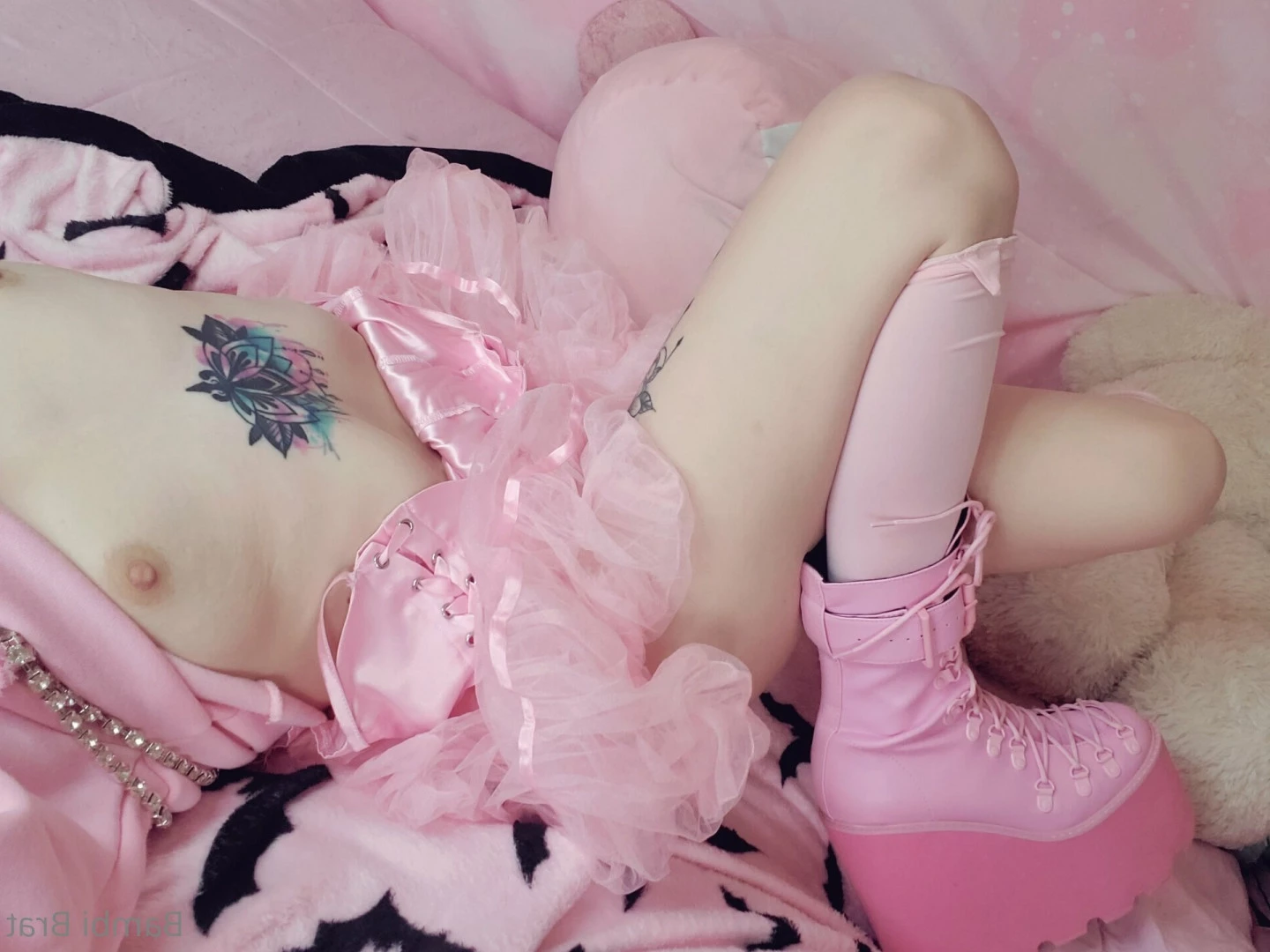 ♡ 𝓑𝓪𝓶𝓫𝓲 𝓥𝓪𝓵𝓮𝓷𝓽𝓲𝓷𝓮 ♡ [ lolfawn ] Onlyfans leaked photo 8067050 on Hotleaks.tv