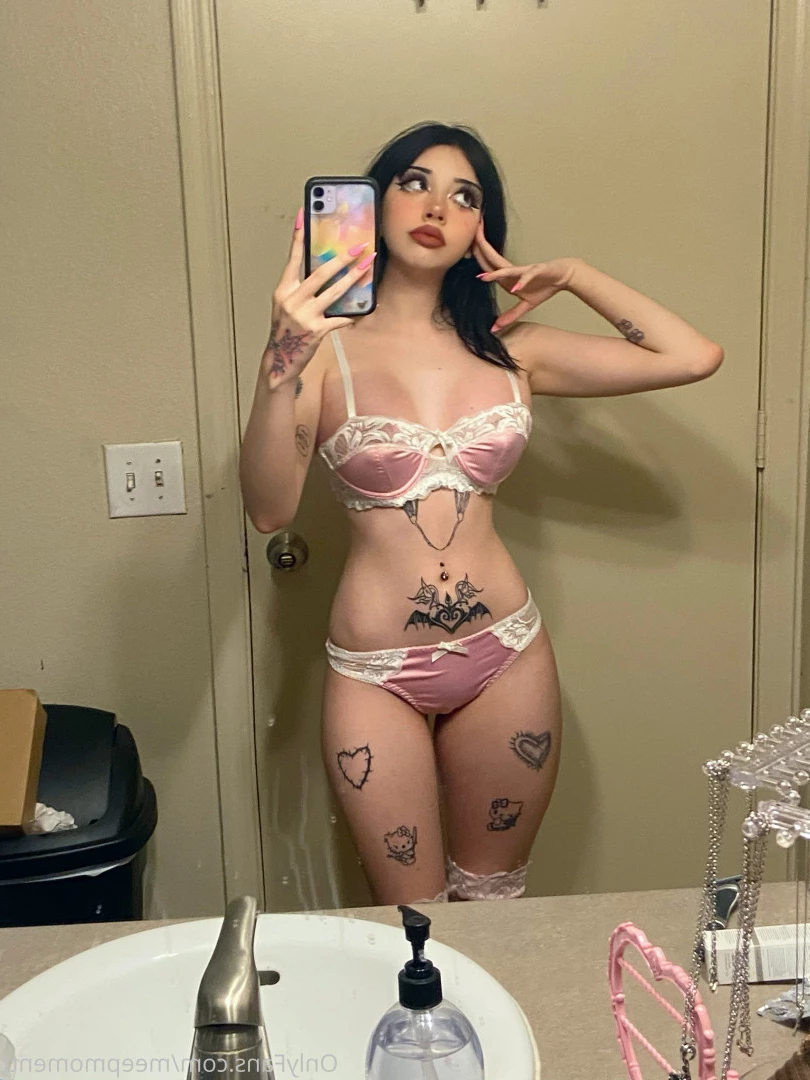 meep your e-gf♡ [ meepmomentt ] Onlyfans leaked photo 7822677 on Hotleaks.tv