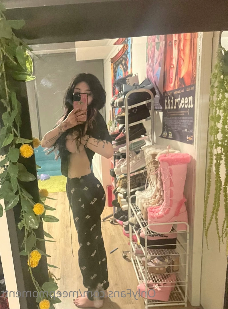 meep your e-gf♡ [ meepmomentt ] Onlyfans leaked photo 7824398 on Hotleaks.tv