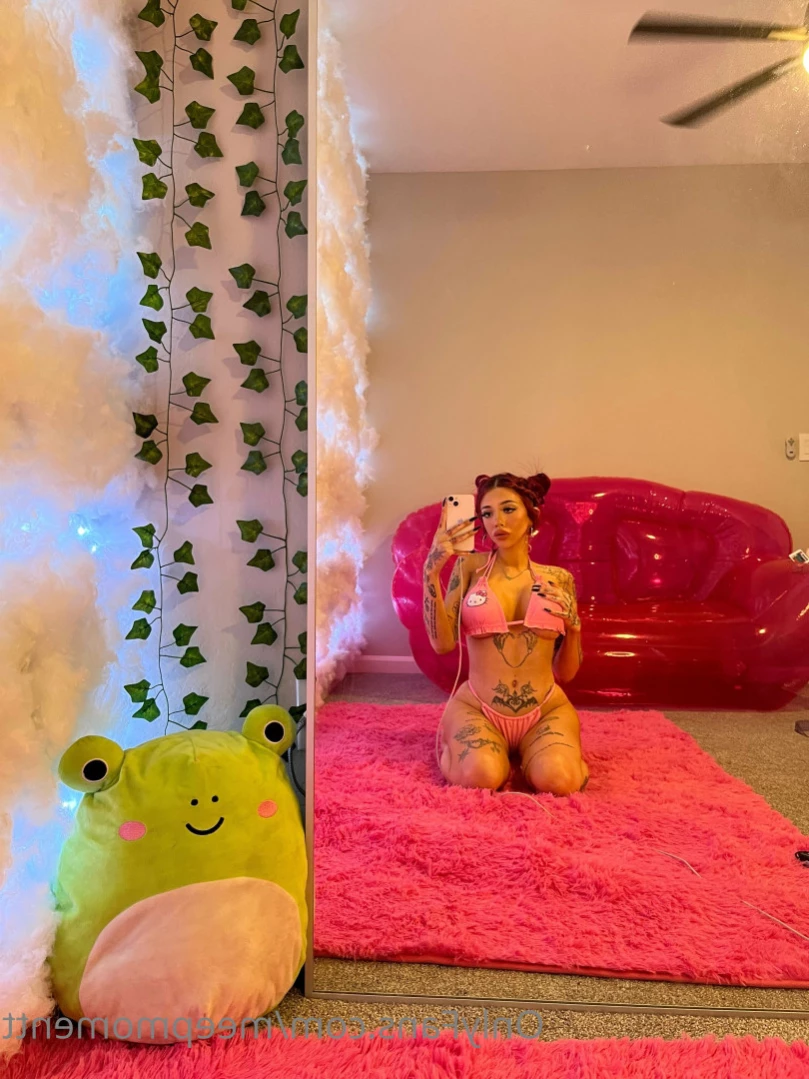 meep your e-gf♡ [ meepmomentt ] Onlyfans leaked photo 14898392 on Hotleaks.tv