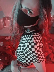 8037564