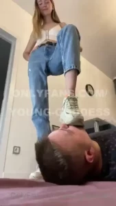 young-goddess Onlyfans leaked video 18157985 on Hotleaks.tv