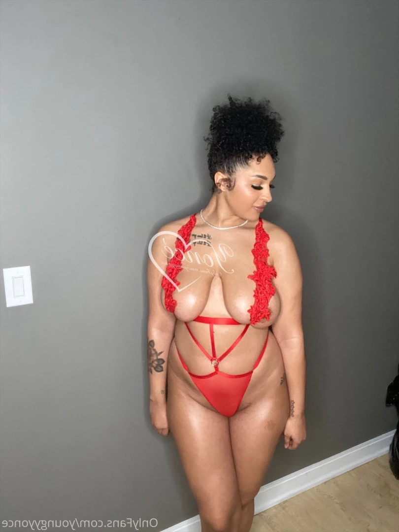 Yoncé [ youngyyonce ] Onlyfans leaked photo 8026713 on Hotleaks.tv