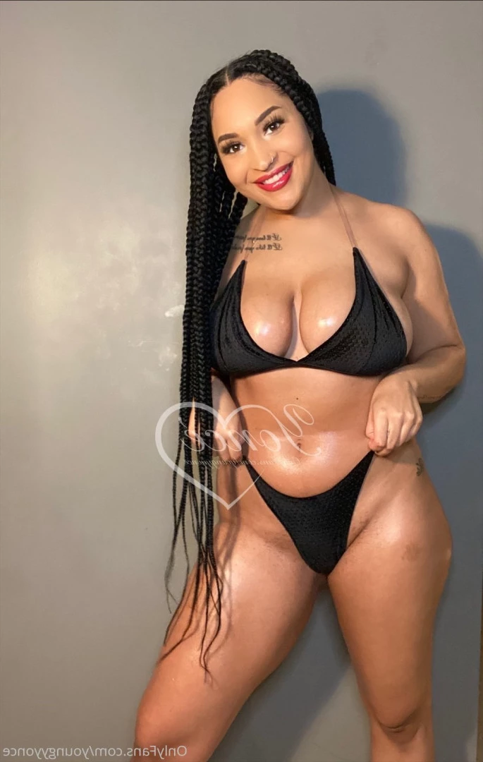 Yoncé [ youngyyonce ] Onlyfans leaked photo 8027955 on Hotleaks.tv