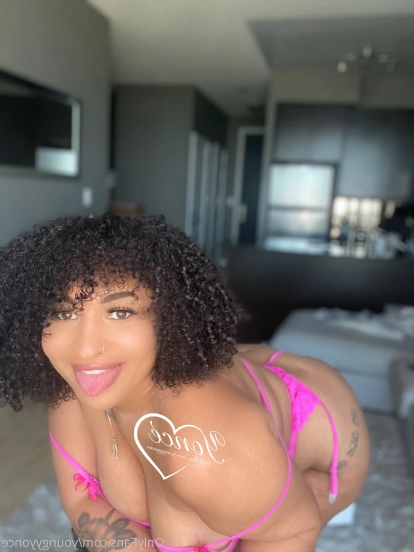 Yoncé [ youngyyonce ] Onlyfans leaked photo 8028209 on Hotleaks.tv
