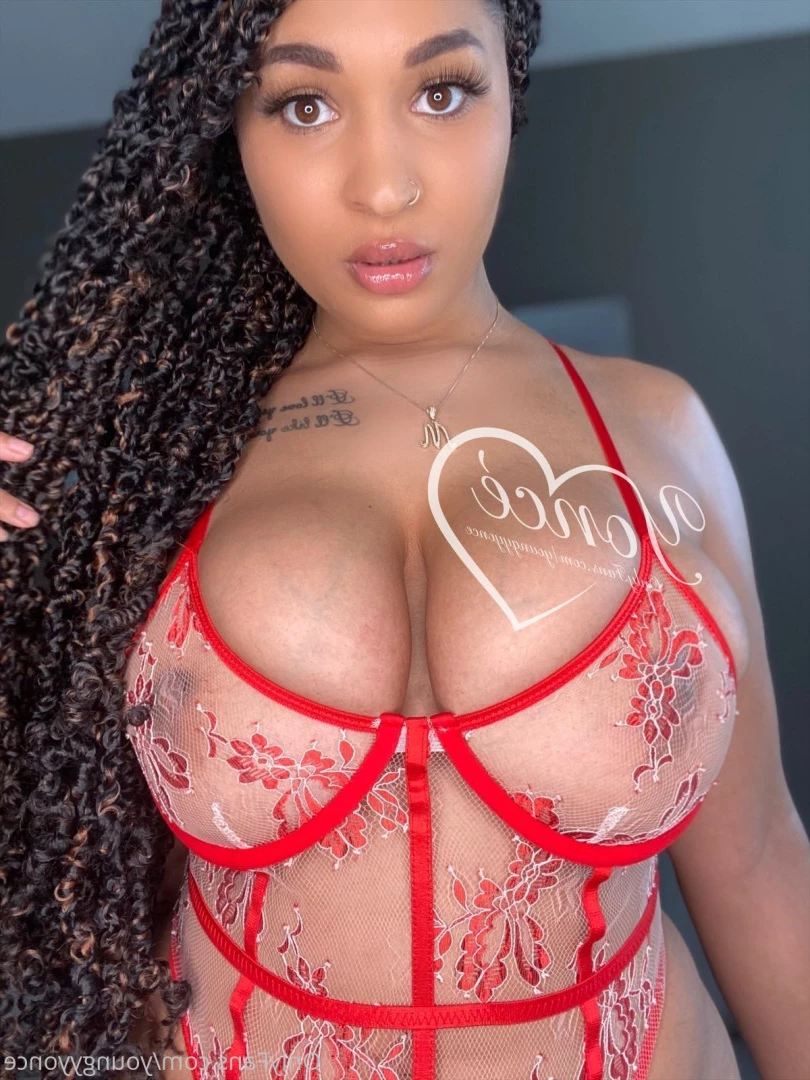 Yoncé [ youngyyonce ] Onlyfans leaked photo 8028254 on Hotleaks.tv