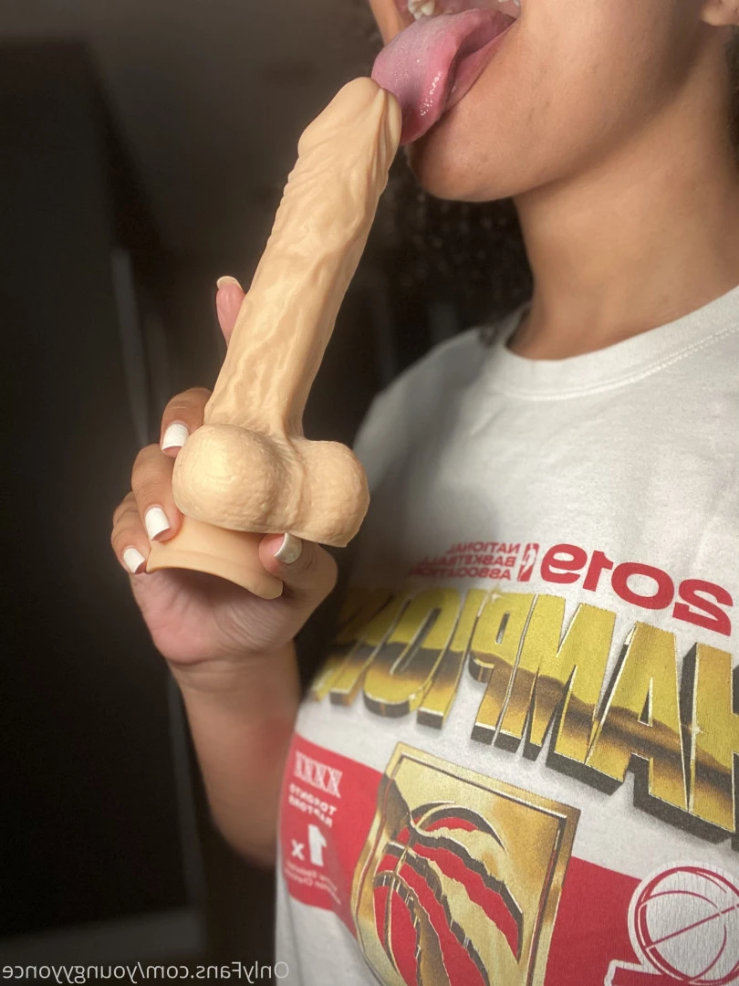 Yoncé [ youngyyonce ] Onlyfans leaked photo 8028899 on Hotleaks.tv