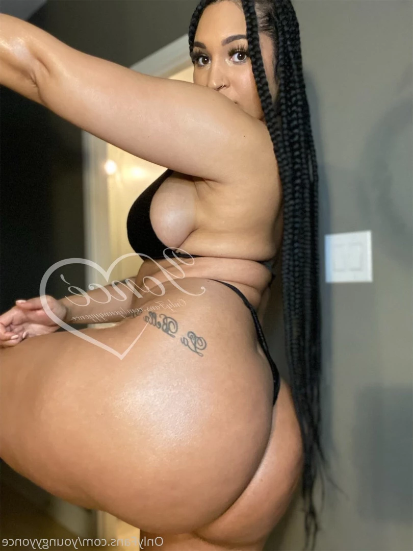 Yoncé [ youngyyonce ] Onlyfans leaked photo 8029073 on Hotleaks.tv