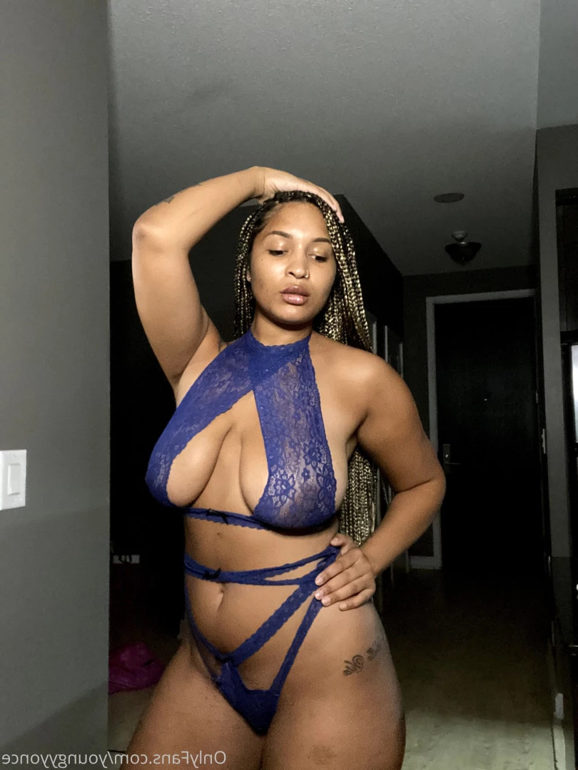 Yoncé [ youngyyonce ] Onlyfans leaked photo 8029692 on Hotleaks.tv
