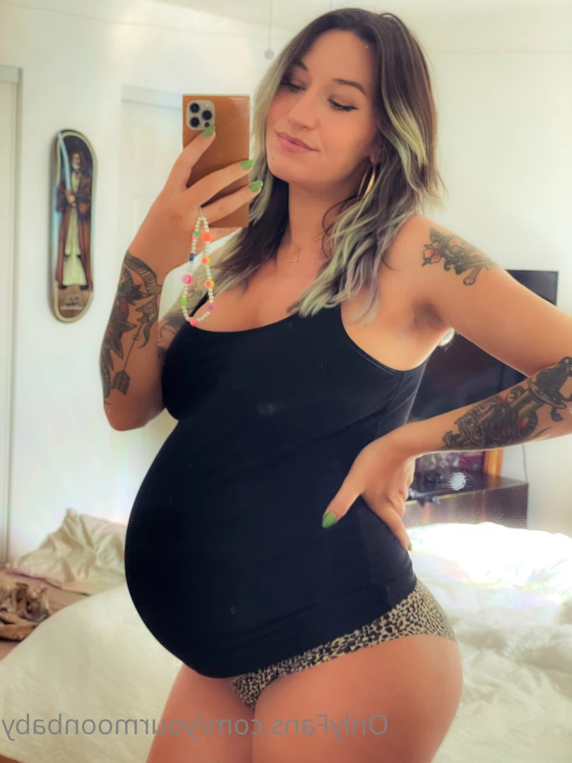 yourmoonbaby Onlyfans leaked photo 8035792 on Hotleaks.tv