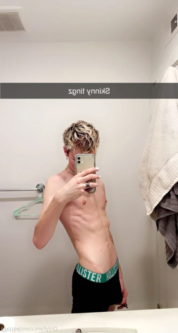Yung [ yunghungtwink ] Onlyfans leaked photo 11703682 on Hotleaks.tv