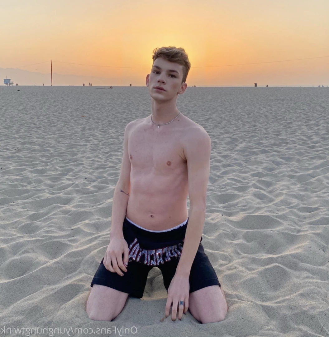 Yung [ yunghungtwink ] Onlyfans leaked photo 14037732 on Hotleaks.tv