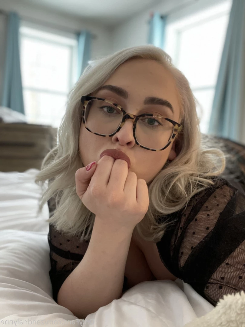 ★ 𝚉𝚊𝚗𝚍𝚛𝚒𝚊 𝙻𝚢𝚗𝚗𝚎 ★ ℂ𝕦𝕞 ℚ𝕦𝕖𝕖𝕟 [ zandrialynne ] Onlyfans leaked photo 15337487 on Hotleaks.tv