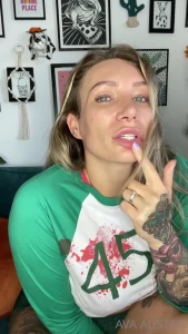 𝗔𝗩𝗔 '𝗙𝗔𝗞𝗘 𝗧𝗔𝗫𝗜 𝗤𝗨𝗘𝗘𝗡' 👑 𝗔𝗨𝗦𝗧𝗘𝗡 [ ava_austen ] Onlyfans leaked video 15496341 on Hotleaks.tv