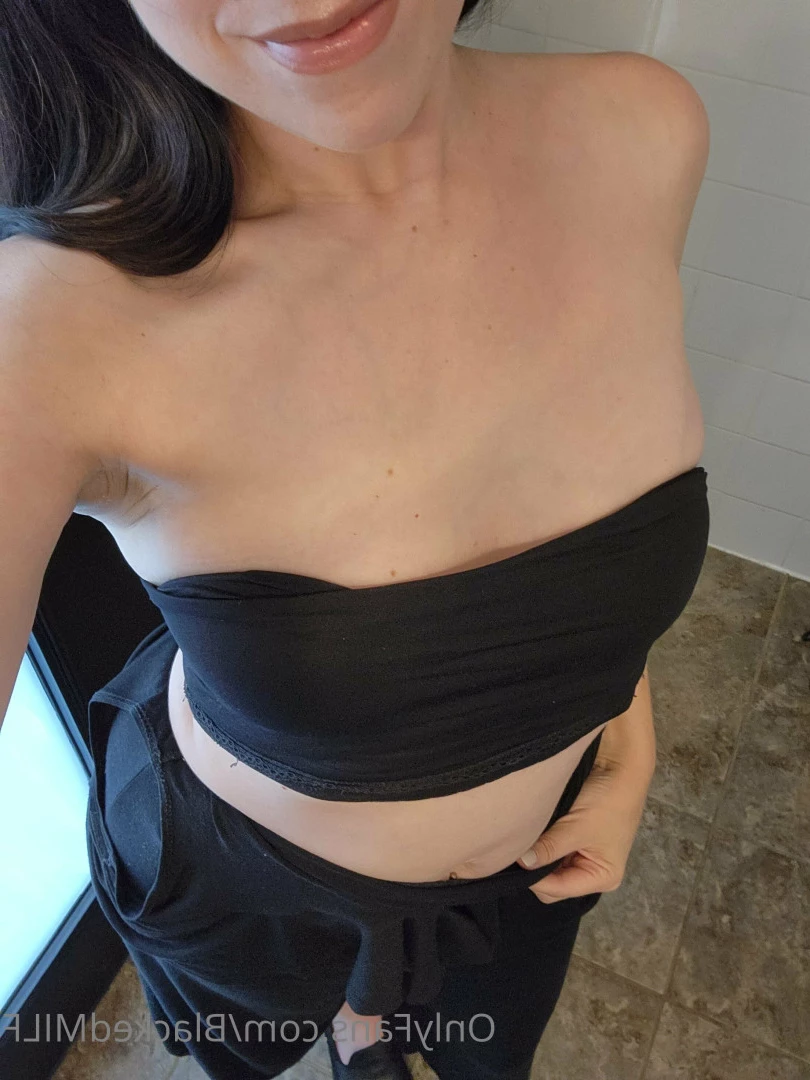 blackedmom Onlyfans leaked photo 8022004 on Hotleaks.tv