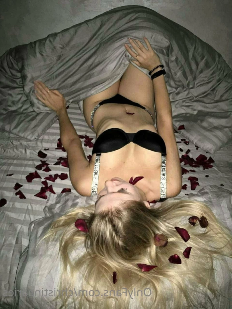 🥥 Christina Aries 🥥 [ christinaaries ] Onlyfans leaked photo 11668683 on Hotleaks.tv