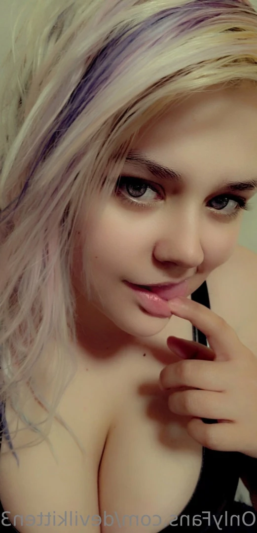 Trippy Wtchy S|ut ✨☯️🌙💦 [ devilkitten336 ] Onlyfans leaked photo 8014081 on Hotleaks.tv