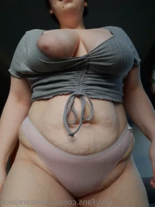 15985638