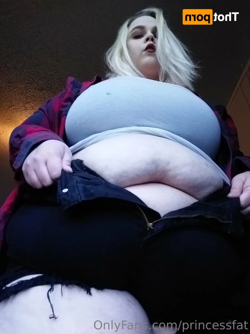 FatStonerChick(FREE) [ fatstonerchick.free ] Onlyfans leaked photo 14116606 on Hotleaks.tv