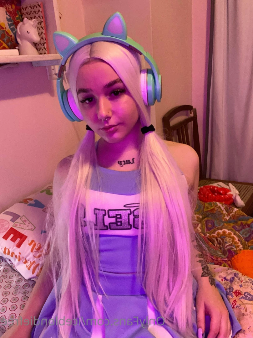 🦊𝐃𝐢𝐫𝐭𝐲 𝐂𝐨𝐬𝐩𝐥𝐚𝐲𝐞𝐫 𝐅𝐨𝐱𝐲💋 [ foxyuzumakivip ] Onlyfans leaked photo 11666698 on Hotleaks.tv