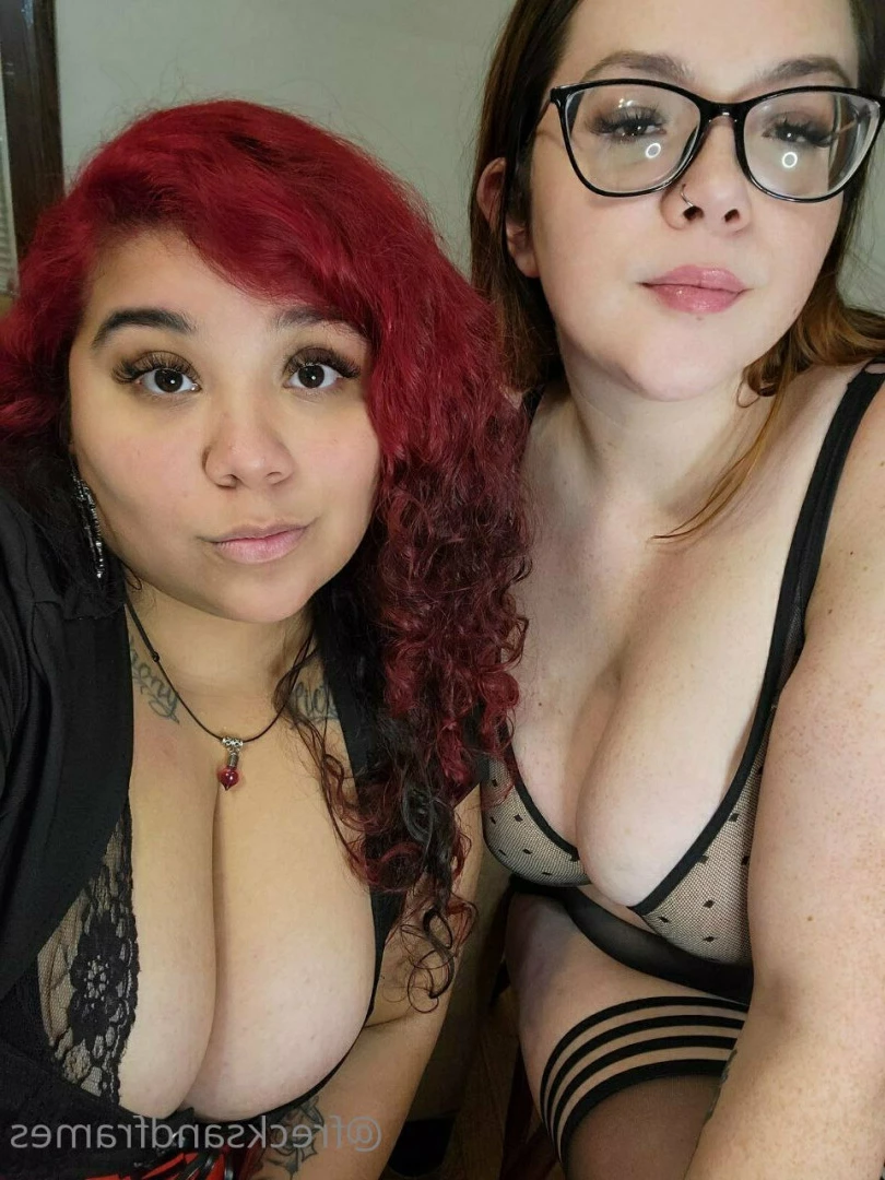 HALF OFF 💞NO PPV Iris Skye💞 [ frecksandframes ] Onlyfans leaked photo 8016537 on Hotleaks.tv