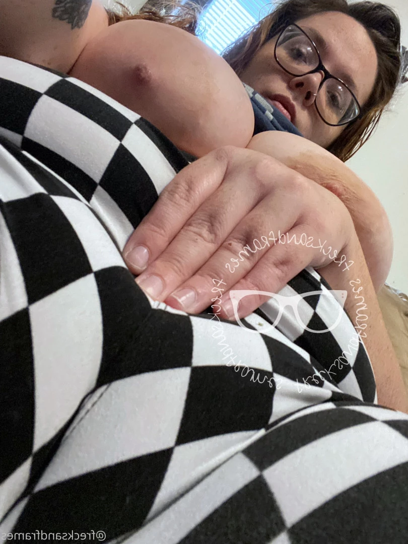 HALF OFF 💞NO PPV Iris Skye💞 [ frecksandframes ] Onlyfans leaked photo 8018559 on Hotleaks.tv