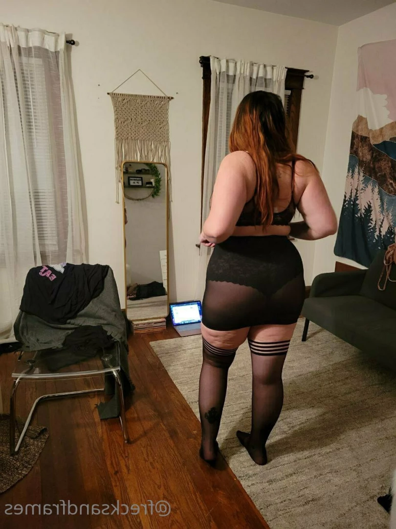 HALF OFF 💞NO PPV Iris Skye💞 [ frecksandframes ] Onlyfans leaked photo 8019534 on Hotleaks.tv