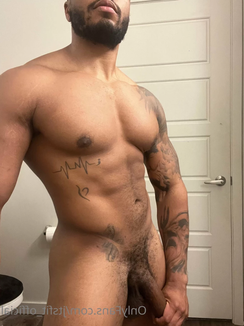 Jay [ jtsfit_official ] Onlyfans leaked photo 8018942 on Hotleaks.tv