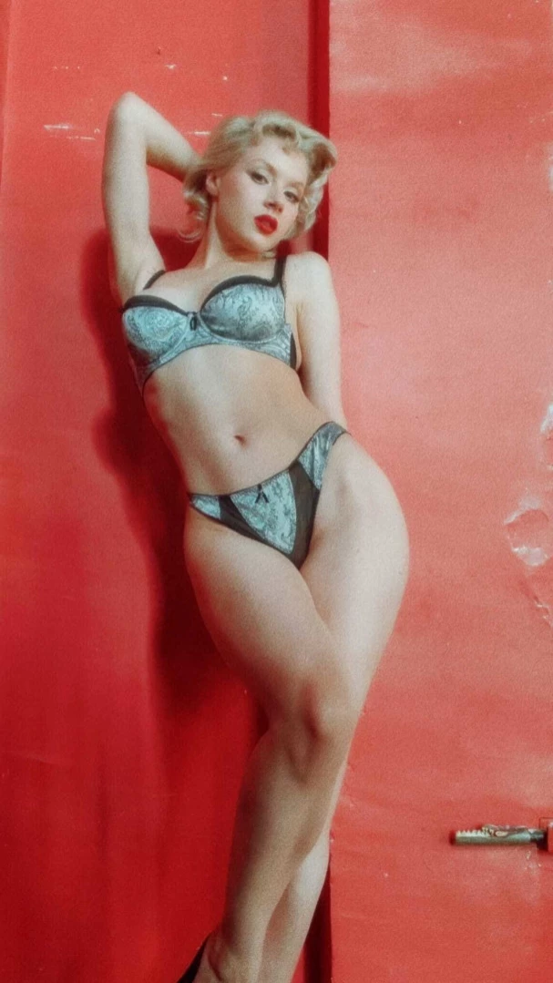 Mosh [ officiallymosh ] Onlyfans leaked photo 11664444 on Hotleaks.tv
