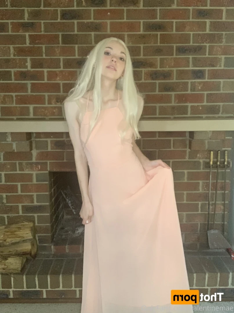 Valentine Mae [ valentinemae ] Onlyfans leaked photo 12893365 on Hotleaks.tv