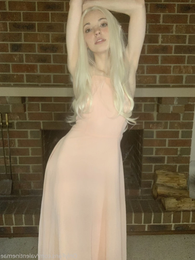 Valentine Mae [ valentinemae ] Onlyfans leaked photo 13399418 on Hotleaks.tv
